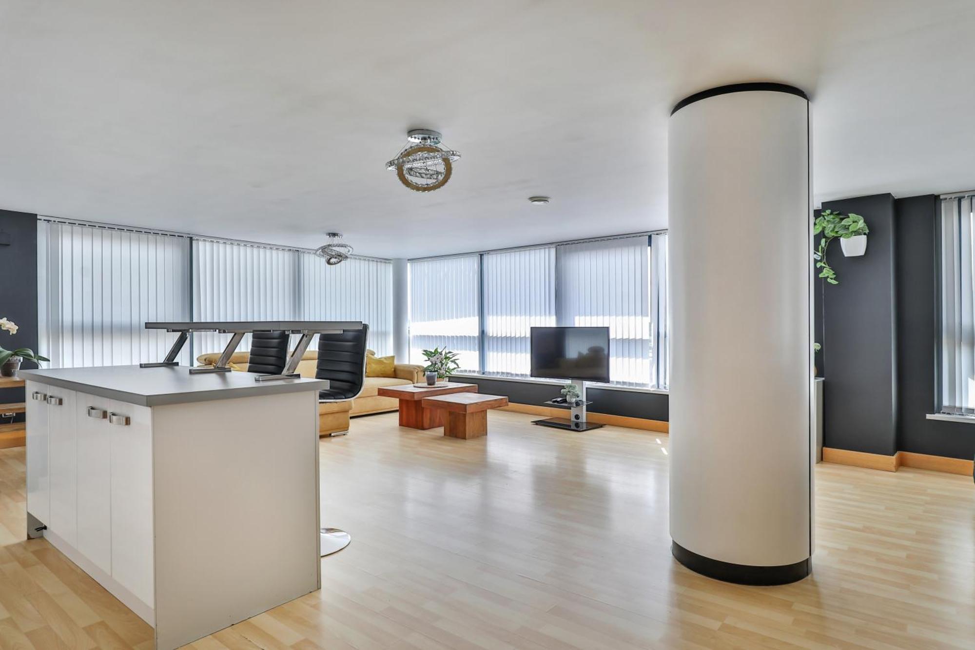 Large Central Penthouse In Leeds Leeds  Exterior photo