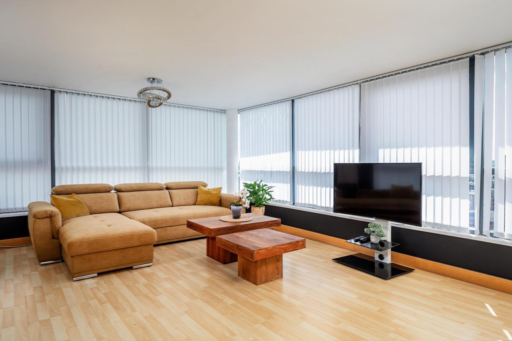 Large Central Penthouse In Leeds Leeds  Exterior photo